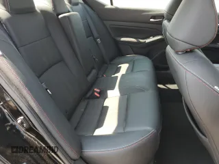 2024 Nissan Altima SR z VIN 1N4BL4CV0RN418238, wystawiony jako Copart lot #70917854 z przebiegiem 10 936 mil mil oraz Szkoda całkowita • Salvage title. Historia ofert i sprzedaży dostępna na DreamBid. Obrazek 10.