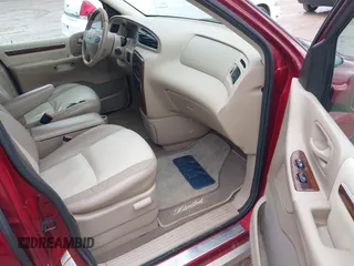 2003 Ford Windstar LTD with VIN 2FMDA58453BB87107, listed as a IAAI auction lot 42081676 with 164,638 mi miles and . Bid and sale history available at carsss.com. Image 5.