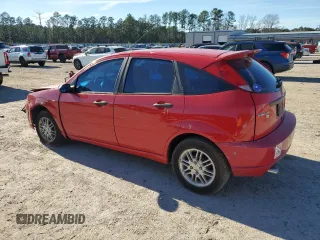2007 Ford Focus S with VIN 1FAFP37N47W183716, listed as a Copart auction lot 87702785 with 203,315 mi miles and Salvage Title. Bid and sale history available at carsss.com. Image 2.