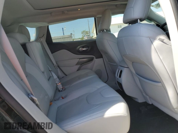 2020 Jeep Cherokee Limited z VIN 1C4PJMDX4LD513615, wystawiony jako Copart lot #56904695 z przebiegiem 46 744 mil mil oraz Szkoda całkowita • Salvage title. Historia ofert i sprzedaży dostępna na DreamBid. Obrazek 11.