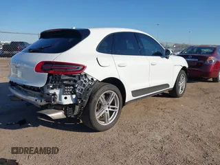2017 Porsche Macan z VIN WP1AA2A55HLB07044, wystawiony jako IAAI lot #41737664 z przebiegiem 58 654 mil mil oraz . Historia ofert i sprzedaży dostępna na DreamBid. Obrazek 4.