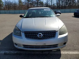 2005 Nissan Altima 2.5 S with VIN 1N4AL11DX5C331652, listed as a Copart auction lot 51174255 with 127,640 mi miles and Salvage Title. Bid and sale history available at carsss.com. Image 5.