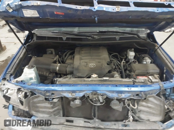 2018 Toyota Tundra 2WD SR5 with VIN 5TFEM5F15JX131991, listed as a IAAI auction lot 41084307 with 63,232 mi miles. Bid and sale history available at carsss.com. Image 10.