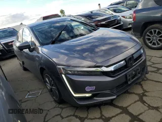 2018 Honda Clarity Plug-In Hybrid with VIN JHMZC5F15JC021193, listed as a Copart auction lot 41731384 with 91,611 mi miles. Bid and sale history available at carsss.com. Image 4.