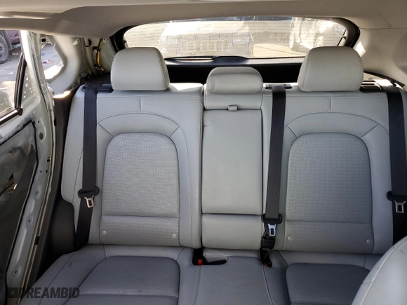 2020 Hyundai Kona Ultimate with VIN KM8K5CA54LU536352, listed as a Copart auction lot 44074905 with 34,423 mi miles and Salvage Title. Bid and sale history available at carsss.com. Image 10.
