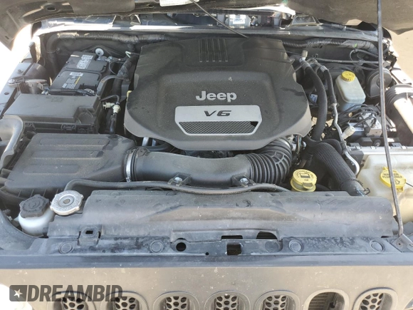 2018 Jeep Wrangler JK Unlimited Sahara with VIN 1C4BJWEGXJL936304, listed as a Copart auction lot 74072544 with 95,333 mi miles and Salvage Title. Bid and sale history available at carsss.com. Image 13.