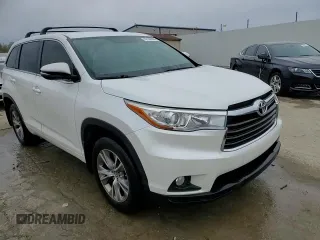 2016 Toyota Highlander LE z VIN 5TDBKRFH1GS277655, wystawiony jako Copart lot #51135055 z przebiegiem 147 261 mil mil oraz Nie do naprawy • Non repairable. Historia ofert i sprzedaży dostępna na DreamBid. Obrazek 14.