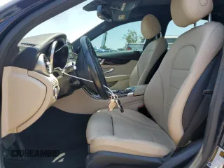 2018 Mercedes-Benz C 300 с VIN 55SWF4KBXJU282633, выставлен на аукционе Copart как лот 60121545 с пробегом 76 250 миль миль и Списание • Salvage title. История ставок и продаж доступна на DreamBid. Изображение 7.