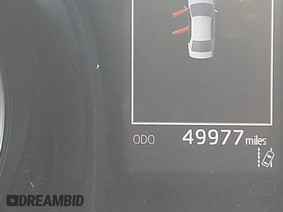 2018 Toyota Camry LE z VIN 4T1B11HK7JU033701, wystawiony jako IAAI lot #42417229 z przebiegiem 49 977 mil mil oraz . Historia ofert i sprzedaży dostępna na DreamBid. Obrazek 7.