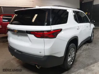 2023 Chevrolet Traverse LT Cloth with VIN 1GNERGKW5PJ214242, listed as a IAAI auction lot 41883690 with 36,341 mi miles. Bid and sale history available at carsss.com. Image 4.