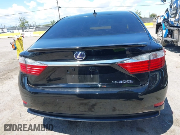 2013 Lexus ES 300h with VIN JTHBW1GG1D2034392, listed as a IAAI auction lot 42236596 with 207,830 mi miles and . Bid and sale history available at DreamBid. Image 16.