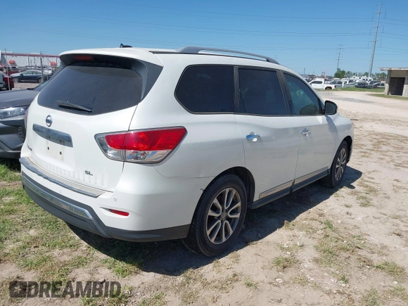 2014 Nissan Pathfinder SV with VIN 5N1AR2MN9EC616289, listed as a IAAI auction lot 41965424 with 215,270 mi miles. Bid and sale history available at carsss.com. Image 4.