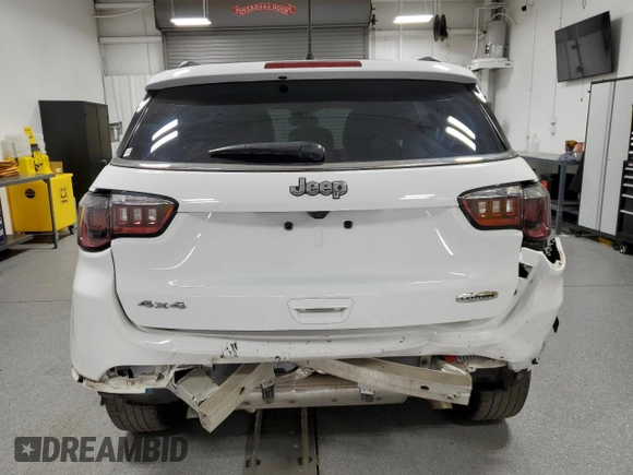 2023 Jeep Compass Latitude with VIN 3C4NJDBN4PT552925, listed as a Copart auction lot 62357335 with 45,924 mi miles and Clean title. Bid and sale history available at DreamBid. Image 6.