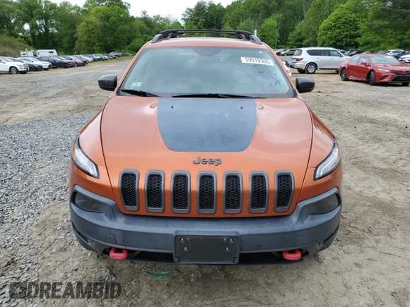 2016 Jeep Cherokee Trailhawk with VIN 1C4PJMBS2GW255368, listed as a Copart auction lot 59010305 with 105,667 mi miles and Salvage title. Bid and sale history available at DreamBid. Image 5.
