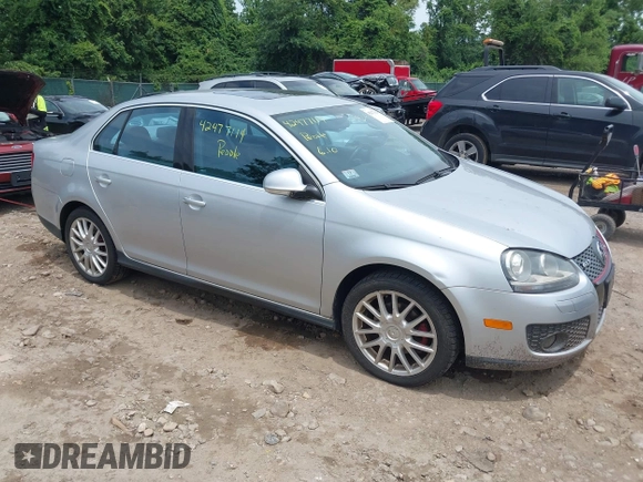 2006 Volkswagen Jetta GLI Turbo z VIN 3VWXJ71K06M728828, wystawiony jako IAAI lot #42477114 z przebiegiem 95 238 mil mil oraz . Historia ofert i sprzedaży dostępna na DreamBid. Obrazek 1.