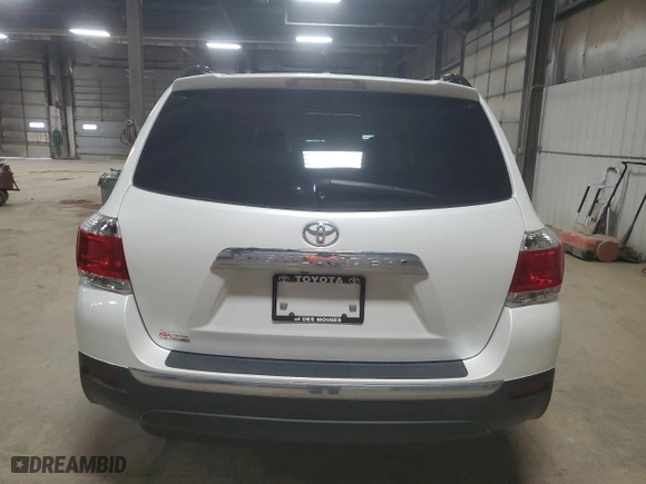 2011 Toyota Highlander Limited with VIN 5TDYK3EH7BS044168, listed as a Copart auction lot 79694924 with 29,903 mi miles and Salvage Title. Bid and sale history available at carsss.com. Image 6.