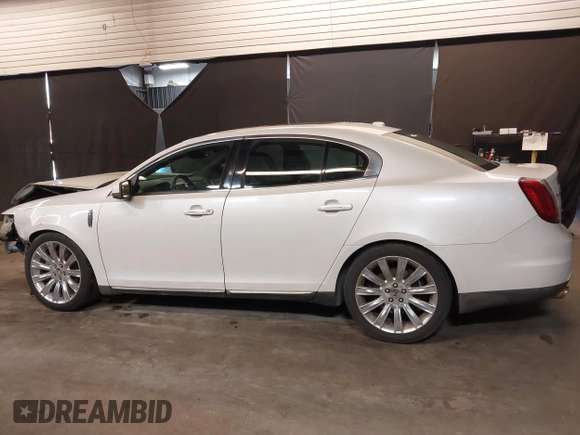 2010 Lincoln MKS with VIN 1LNHL9ER9AG611753, listed as a IAAI auction lot 41402237 with 143,859 mi miles. Bid and sale history available at carsss.com. Image 14.