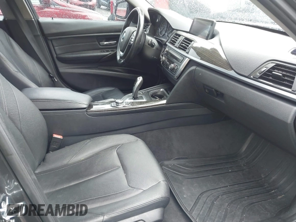 2012 BMW 3 Series 328i with VIN WBA3A5C50CF342321, listed as a IAAI auction lot 41914770 with 185,315 mi miles. Bid and sale history available at carsss.com. Image 5.