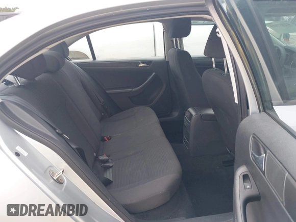 2015 Volkswagen Jetta S с VIN 3VW2K7AJ8FM321273, выставлен на аукционе IAAI как лот 42357119 с пробегом 78 129 миль миль и . История ставок и продаж доступна на DreamBid. Изображение 8.
