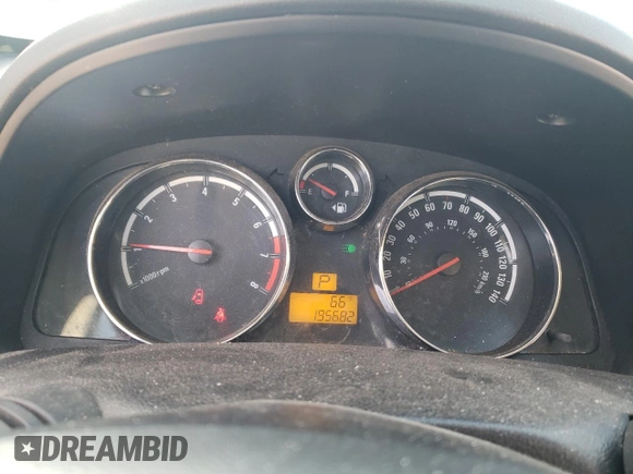 2008 Saturn VUE XE z VIN 3GSCL33P38S501097, wystawiony jako Copart lot #53610145 z przebiegiem 195 682 mil mil oraz Szkody całkowita. Historia ofert i sprzedaży dostępna na DreamBid. Obrazek 9.