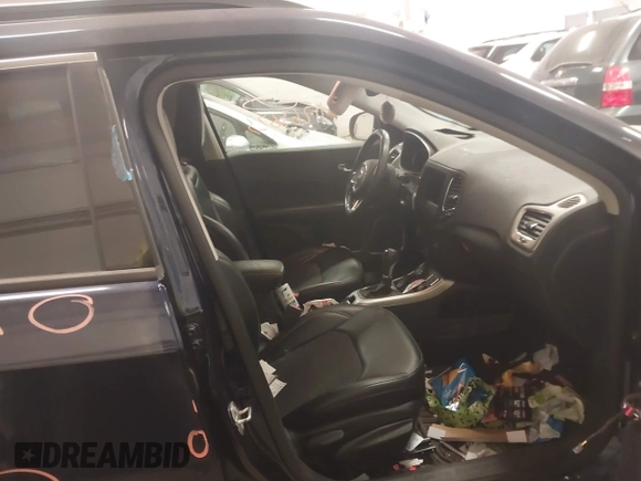 2020 Jeep Compass Latitude with VIN 3C4NJDBB7LT157086, listed as a IAAI auction lot 41263623 with 103,783 mi miles and . Bid and sale history available at DreamBid. Image 5.