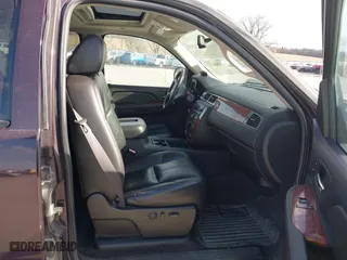 2008 Chevrolet Silverado 1500 LTZ with VIN 2GCEK133081240175, listed as a IAAI auction lot 42024317 with 214,559 mi miles. Bid and sale history available at carsss.com. Image 5.