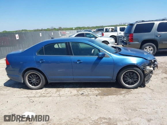 2010 Ford Fusion SE with VIN 3FAHP0HG0AR384398, listed as a IAAI auction lot 41978016 with 206,243 mi miles and . Bid and sale history available at DreamBid. Image 14.