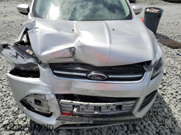 2015 Ford Escape Titanium with VIN 1FMCU9J91FUB46181, listed as a Copart auction lot 54885015 with 100,919 mi miles and Salvage title. Bid and sale history available at DreamBid. Image 12.