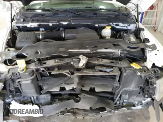 2018 Ram 1500 Express z VIN 1C6RR7FG2JS122611, wystawiony jako Copart lot #48668595 z przebiegiem 139 761 mil mil oraz Szkoda całkowita • Salvage title. Historia ofert i sprzedaży dostępna na DreamBid. Obrazek 13.