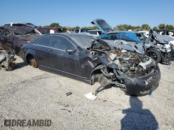 2007 Mercedes-Benz CL 550 z VIN WDDEJ71X37A001810, wystawiony jako Copart lot #74014174 z przebiegiem Nie podano mil oraz Szkoda całkowita • Salvage title. Historia ofert i sprzedaży dostępna na DreamBid. Obrazek 4.