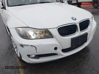 2012 BMW 3 Series 328i xDrive with VIN WBAUU3C50CA543357, listed as a IAAI auction lot 38635586 with 85,220 mi miles and . Bid and sale history available at DreamBid. Image 6.