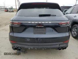 2020 Porsche Cayenne z VIN WP1AA2AY7LDA05290, wystawiony jako Copart lot #58533945 z przebiegiem 70 155 mil mil oraz Szkoda całkowita • Salvage title. Historia ofert i sprzedaży dostępna na DreamBid. Obrazek 6.