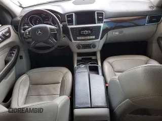 2013 Mercedes-Benz M 350 with VIN 4JGDA5JB8DA240906, listed as a Copart auction lot 60543585 with 156,780 mi miles and Clean title. Bid and sale history available at DreamBid. Image 8.