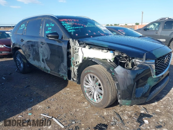 2024 Mazda CX-90 Select z VIN JM3KKAHD3R1165975, wystawiony jako IAAI lot #42086144 z przebiegiem 10 317 mil mil oraz . Historia ofert i sprzedaży dostępna na DreamBid. Obrazek 1.