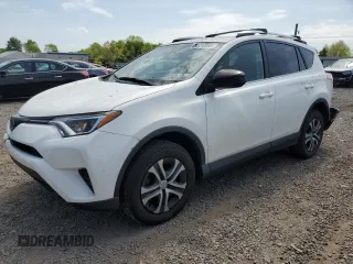2018 Toyota RAV4 LE with VIN JTMBFREV4JJ720011, listed as a Copart auction lot 54916955 with 135,717 mi miles and Salvage Title. Bid and sale history available at carsss.com. Image 1.