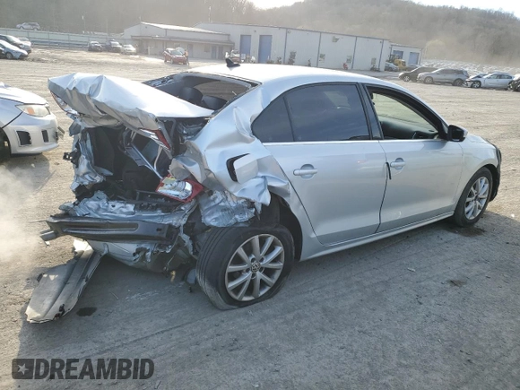 2013 Volkswagen Jetta SE с VIN 3VWDX7AJ3DM216163, выставлен на аукционе Copart как лот 49603485 с пробегом 148 045 миль миль и Списание • Salvage title. История ставок и продаж доступна на DreamBid. Изображение 3.
