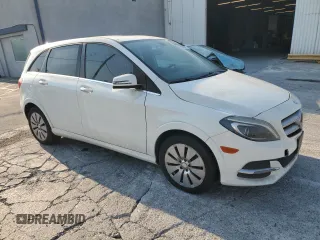 2014 Mercedes-Benz B Electric Drive with VIN WDDVP9AB6EJ003241, listed as a Copart auction lot 88018125 with 52,908 mi miles and Clean Title. Bid and sale history available at DreamBid. Image 4.