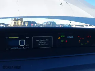 2019 Toyota Prius L Eco with VIN JTDKARFU0K3097075, listed as a IAAI auction lot 41751482 with 16,558 mi miles. Bid and sale history available at carsss.com. Image 7.