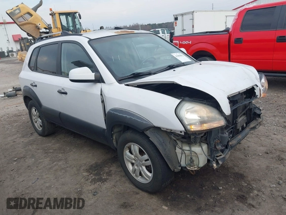 2006 Hyundai Tucson GLS with VIN KM8JN12D66U320996, listed as a IAAI auction lot 41684092 with 227,145 mi miles. Bid and sale history available at carsss.com. Image 1.