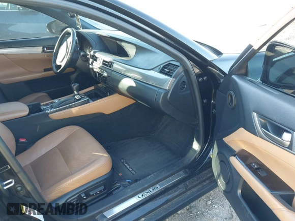 2015 Lexus GS 350 z VIN JTHBE1BL5FA003579, wystawiony jako IAAI lot #41124052 z przebiegiem 172 678 mil mil oraz . Historia ofert i sprzedaży dostępna na DreamBid. Obrazek 5.