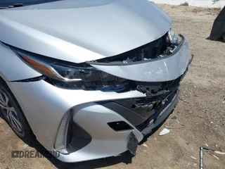 2022 Toyota Prius LE с VIN JTDKAMFP0N3204255, выставлен на аукционе IAAI как лот 42374932 с пробегом 38 552 миль миль и . История ставок и продаж доступна на DreamBid. Изображение 17.
