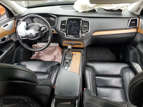 2018 Volvo XC90 Inscription with VIN YV4A22PL8J1193629, listed as a Copart auction lot 56762615 with 11,490 mi miles and Salvage title. Bid and sale history available at DreamBid. Image 8.