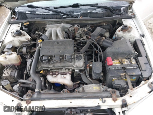 1999 Toyota Camry LE z VIN 4T1BF28K4XU931902, wystawiony jako IAAI lot #41707824 z przebiegiem 171 224 mil mil oraz . Historia ofert i sprzedaży dostępna na DreamBid. Obrazek 10.