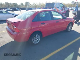 2007 Ford Focus S with VIN 1FAFP34N17W160060, listed as a IAAI auction lot 41838890 with 217,980 mi miles and . Bid and sale history available at carsss.com. Image 4.