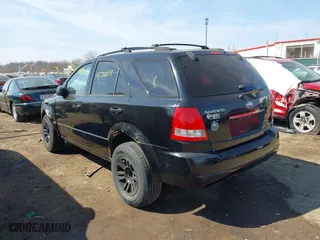 2006 Kia Sorento LX with VIN KNDJC733465634501, listed as a IAAI auction lot 41796833 with 213,013 mi miles. Bid and sale history available at carsss.com. Image 3.