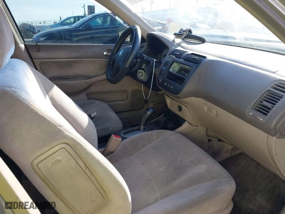 2002 Honda Civic EX with VIN 2HGES26812H602530, listed as a IAAI auction lot 41616488 with 297,137 mi miles. Bid and sale history available at carsss.com. Image 5.