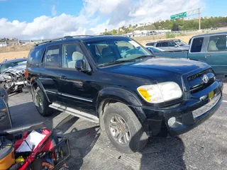 2007 Toyota Sequoia SR5 with VIN 5TDZT34A47S288132, listed as a IAAI auction lot 41593868 with 101,087 mi miles. Bid and sale history available at carsss.com. Image 1.