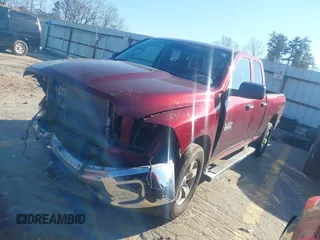 2018 Ram 1500 Tradesman с VIN 1C6RR6FG3JS340275, выставлен на аукционе IAAI как лот 41287420 с пробегом 176 000 миль миль и . История ставок и продаж доступна на DreamBid. Изображение 17.