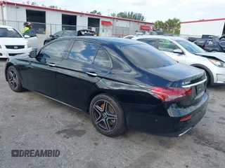 2023 Mercedes-Benz E 450 with VIN W1KZF5KB2PB157406, listed as a IAAI auction lot 42075910 with 18,507 mi miles and . Bid and sale history available at DreamBid. Image 3.