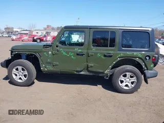 2021 Jeep Wrangler Unlimited Sport Altitude с VIN 1C4HJXDN8MW701628, выставлен на аукционе IAAI как лот 42059202 с пробегом 73 814 миль миль и . История ставок и продаж доступна на DreamBid. Изображение 14.